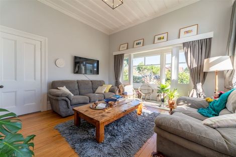 Photo of property in 51 Wharfe Street, South Hill, Oamaru, 9400