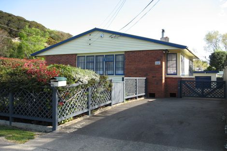 Photo of property in 22 Avon Street, Waterloo, Lower Hutt, 5011