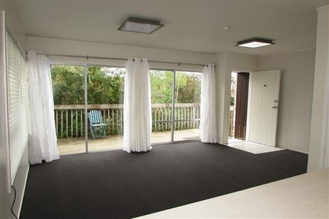 Photo of property in 1/148 Glamorgan Drive, Torbay, Auckland, 0630