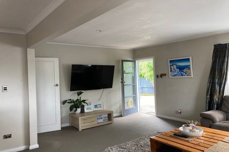 Photo of property in 27 Glenfield Crescent, Mairehau, Christchurch, 8052