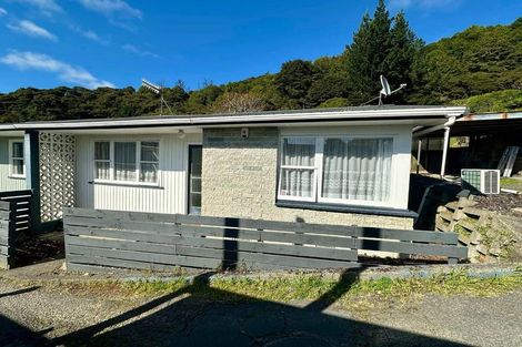 Photo of property in 2/26 Puriri Street, Wainuiomata, Lower Hutt, 5014