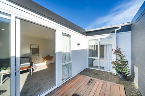 Photo of property in 1b Hereford Street, West End, Palmerston North, 4410