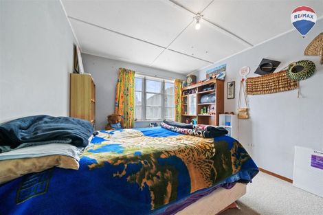 Photo of property in 37 Wilkie Crescent, Naenae, Lower Hutt, 5011