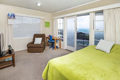 Photo of property in 20 Granger Road, Cockle Bay, Auckland, 2014