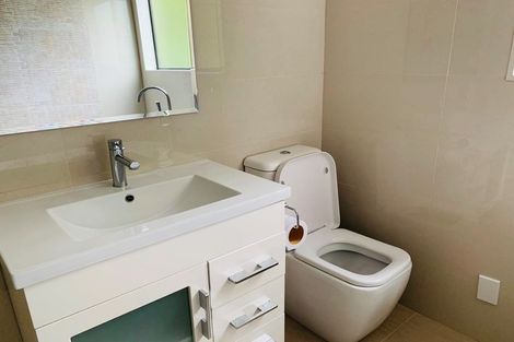 Photo of property in 5137/135 Manuka Road, Bayview, Auckland, 0629