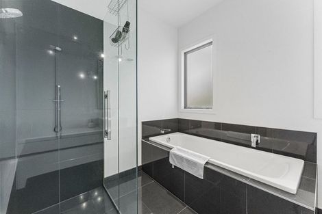 Photo of property in 68 Mcgiven Drive, Ridgewood, New Plymouth, 4371