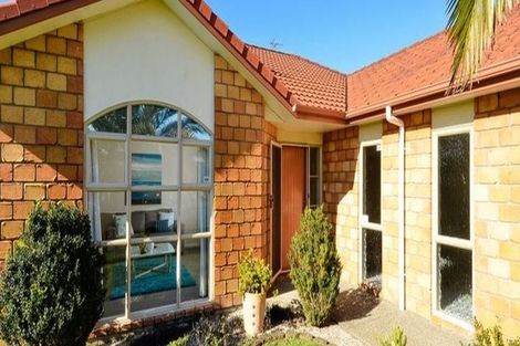 Photo of property in 34 Jadewynn Drive, Massey, Auckland, 0614