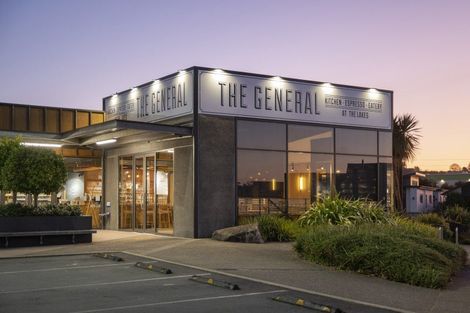 Photo of property in 34 Awataha Crescent, Pyes Pa, Tauranga, 3110