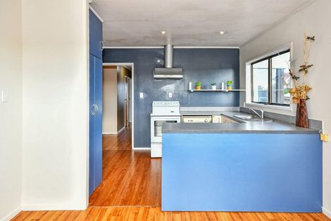 Photo of property in 34 Mcquarrie Avenue, Wattle Downs, Auckland, 2103