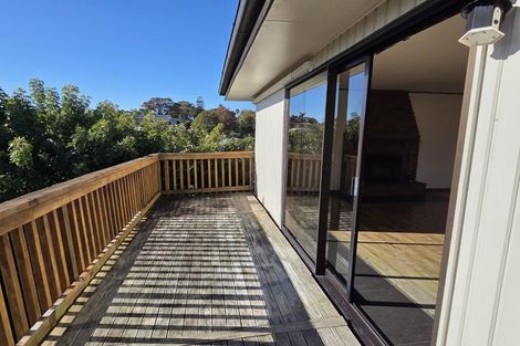 Photo of property in 13 Charles Dickens Drive, Mellons Bay, Auckland, 2014