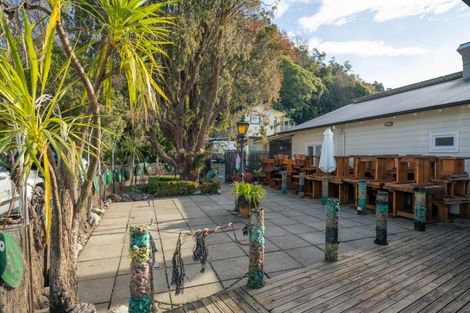 Photo of property in 73 Main Rd Havelock, Havelock, 7100