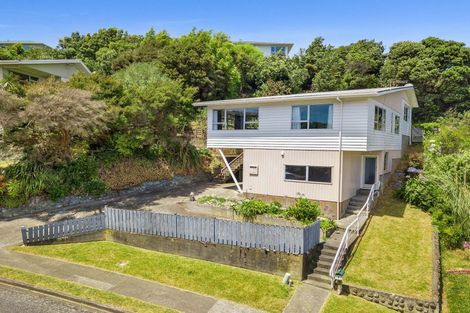 Photo of property in 3 Brora Crescent, Papakowhai, Porirua, 5024
