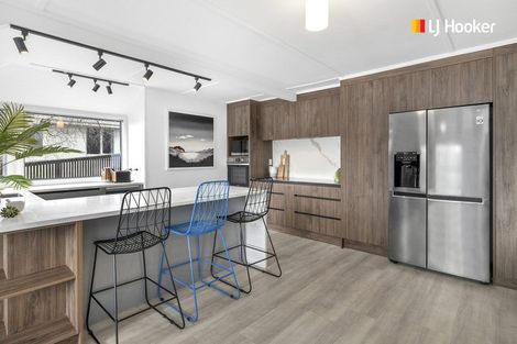 Photo of property in 140 Doon Street, Waverley, Dunedin, 9013