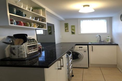 Photo of property in 11 Castaing Crescent, Te Atatu South, Auckland, 0610