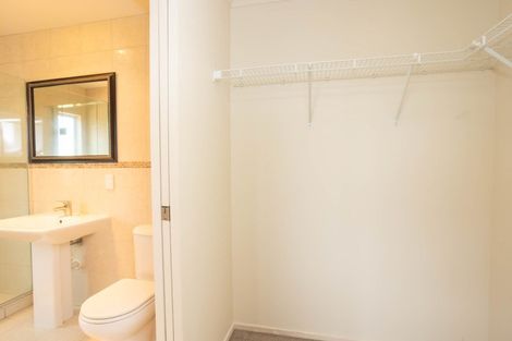 Photo of property in 40 Monte Cassino Place, Birkdale, Auckland, 0626