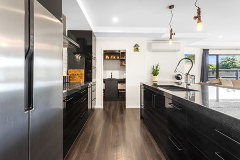 Photo of property in 11 Woodlaw Crescent, Prebbleton, 7604