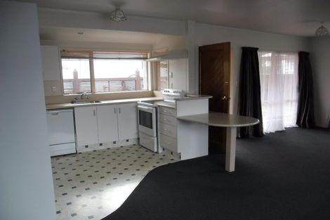 Photo of property in 176 Charles Street, Westshore, Napier, 4110