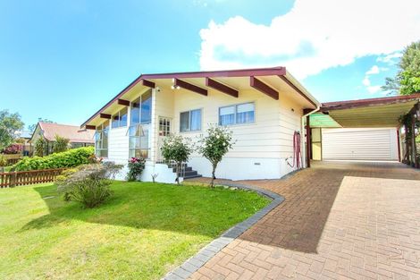Photo of property in 17 Rewarewa Street, Owhata, Rotorua, 3010