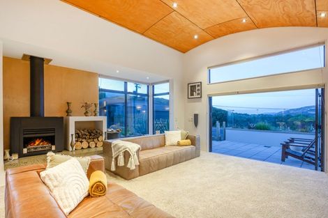 Photo of property in 3 Coroglen Rise, Pukerua Bay, 5026