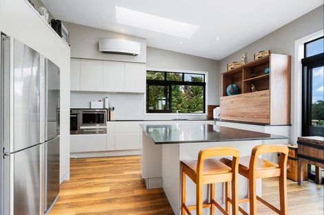 Photo of property in 17 Woodward Road, Maungatapere, Whangarei, 0179