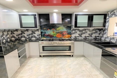 Photo of property in 29 Goodwood Drive, Goodwood Heights, Auckland, 2105