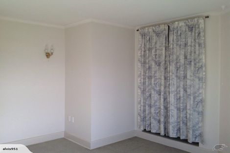 Photo of property in 1-12/48 The Bay Hill, Timaru, 7910