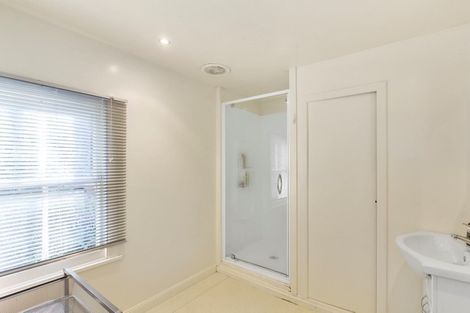 Photo of property in 4 Kyber Pass, North Dunedin, Dunedin, 9016