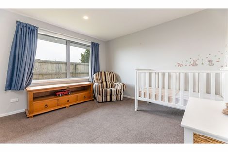 Photo of property in 34 Roberts Road, Hei Hei, Christchurch, 8042