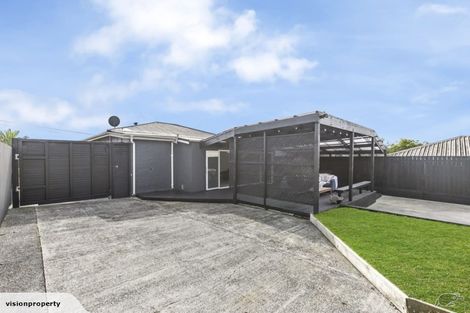 Photo of property in 142 Titirangi Road, New Lynn, Auckland, 0600