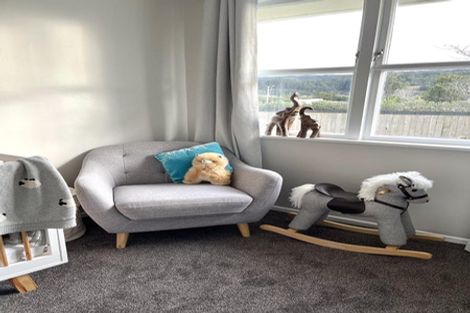 Photo of property in 10c Bull Avenue, Wainuiomata, Lower Hutt, 5014