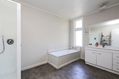 Photo of property in 809 Princes Street, Parkvale, Hastings, 4122