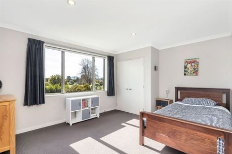 Photo of property in 4 Meadowcroft Lane, Harewood, Christchurch, 8051