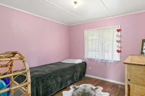 Photo of property in 24 Korau Grove, Stokes Valley, Lower Hutt, 5019