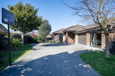 Photo of property in 9 Carnation Court, Cambridge, 3434