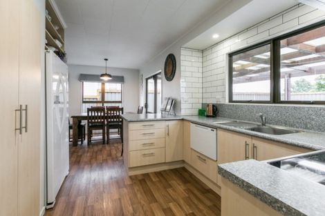 Photo of property in 8 Ryan Crescent, Greenmeadows, Napier, 4112