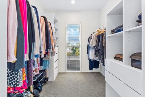 Photo of property in 20 Chatswood Grove, Chatswood, Auckland, 0626