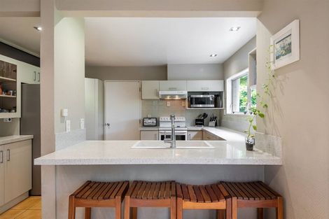 Photo of property in 3 Augusta Place, Forrest Hill, Auckland, 0620