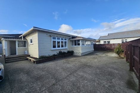 Photo of property in 143 Rongotai Road, Kilbirnie, Wellington, 6022