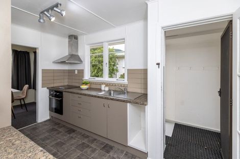 Photo of property in 17 Riwai Street, Paraparaumu, 5032