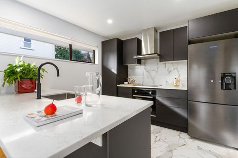 Photo of property in 3 Phoenix Avenue, Hokowhitu, Palmerston North, 4410