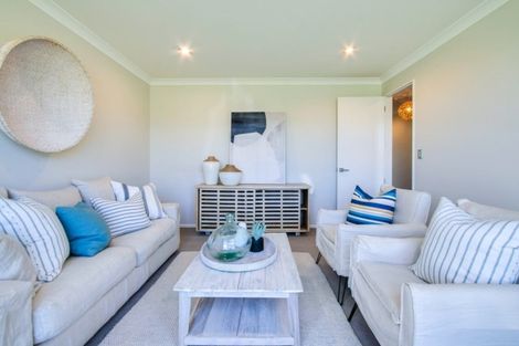 Photo of property in 13 Whakatomo Place, Havelock North, 4130