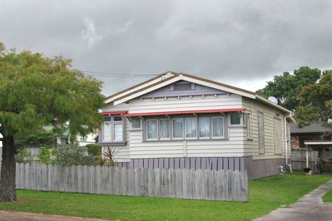 Photo of property in 8 Glendon Avenue, Avondale, Auckland, 1026