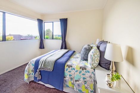 Photo of property in 36 Wairere Road, The Gardens, Auckland, 2105
