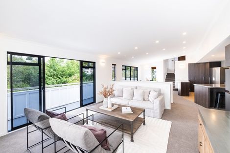 Photo of property in 5a Corry Avenue, Bluff Hill, Napier, 4110