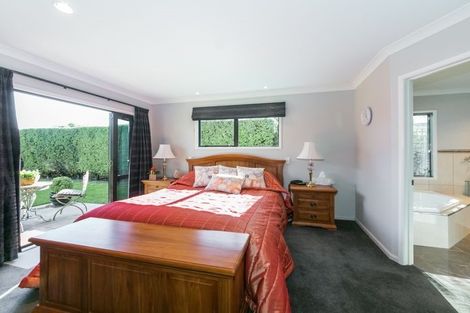 Photo of property in 17 Merlot Drive, Greenmeadows, Napier, 4112