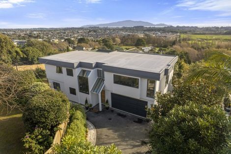 Photo of property in 136 Winara Avenue, Waikanae, 5036