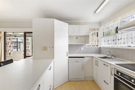 Photo of property in 18 Balloch Street, Randwick Park, Auckland, 2105