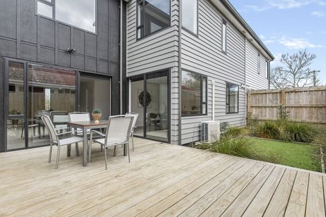 Photo of property in 37c Tawhiri Road, One Tree Hill, Auckland, 1061