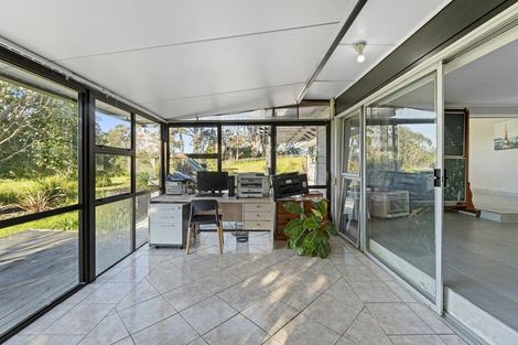 Photo of property in 87 Spur Road, Stillwater, Silverdale, 0993