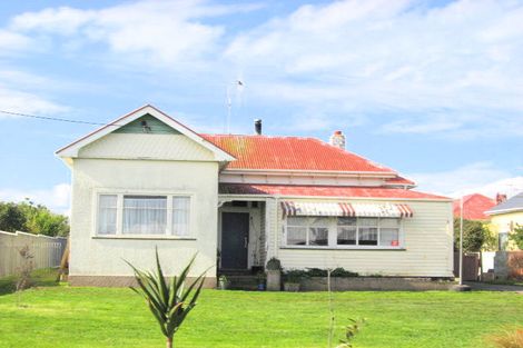 Photo of property in 22 Kings Avenue, Gonville, Whanganui, 4501
